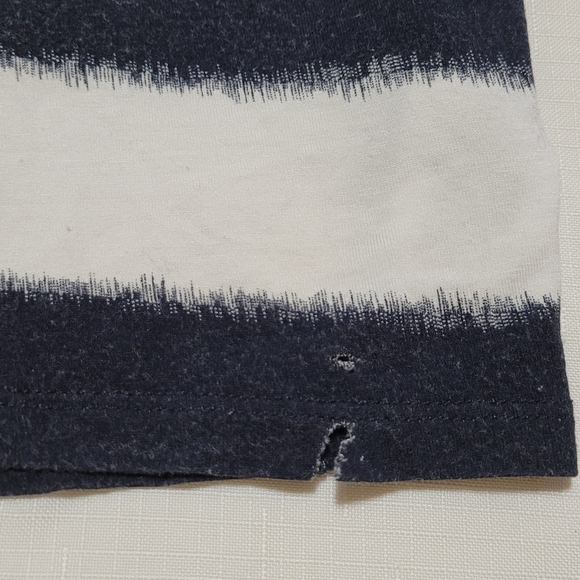 Michael Kors long sleeve. Size XS. Black and white stripes. - Picture 4 of 5